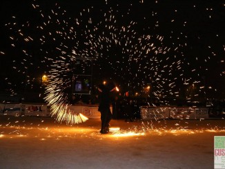 Fotogallery "Spettacolo di fuoco sulla pista di ghiaccio" 2016